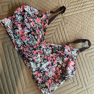 Victoria’s Secret floral bralette